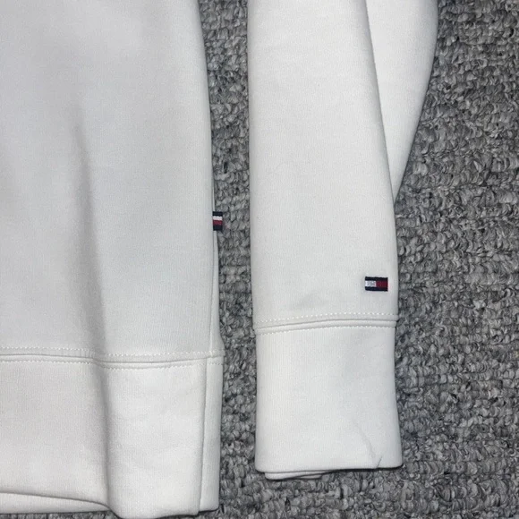 Rare Vintage Tommy Hilfigure Quart Zip Sweater with Embroidered Logo